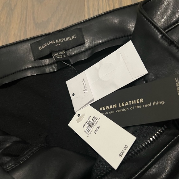 Free! With >3 items! NWT Banana republic size 24 vegan leather pants - Picture 7 of 9